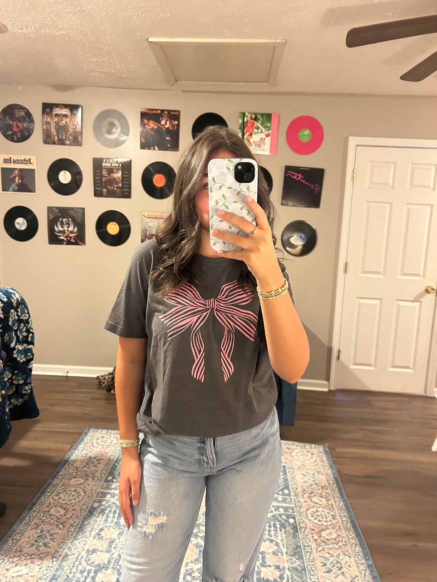 Bow Graphic Tee